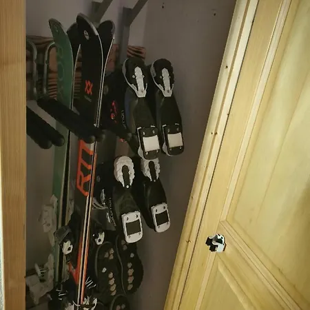 6-8 Personnes Au Coeur Du Village A Proximite Et Pistes De